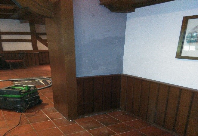 Wasserschaden_in_Herrenhausen_Hannover_30419_Isernhagen_Leckage_in_Warmwasserleitung_Ortung_mit_Druckverlust_Leckortung_13