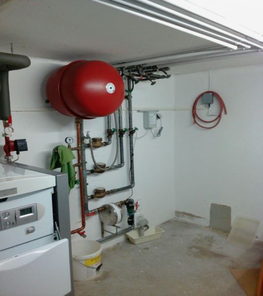 Wasserschaden_in_Hilgermissen_27327_Martfeld_Leckage_in_Warmwasserleitung_Ortung_mit_Druckverlust_Leckortung_19
