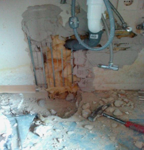 Wasserschaden_in_Hilgermissen_27327_Martfeld_Leckage_in_Warmwasserleitung_Ortung_mit_Druckverlust_Leckortung_10